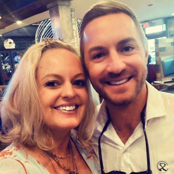 Meet your Posher, Amelia Blaska 🇺🇸❤️⚡️ - Picture 4 of 17